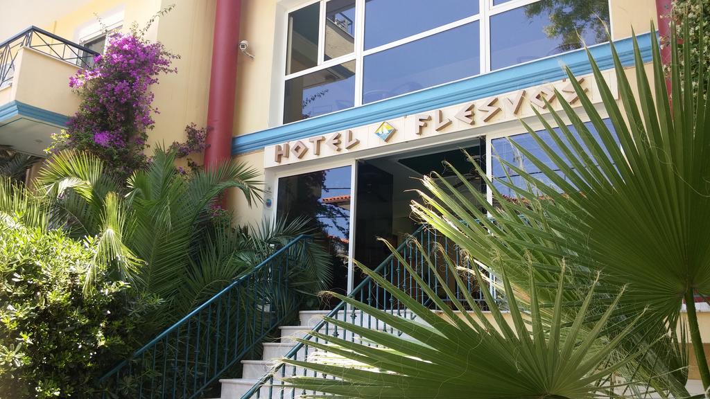 Hotel Flesvos Pefkochori Exterior photo